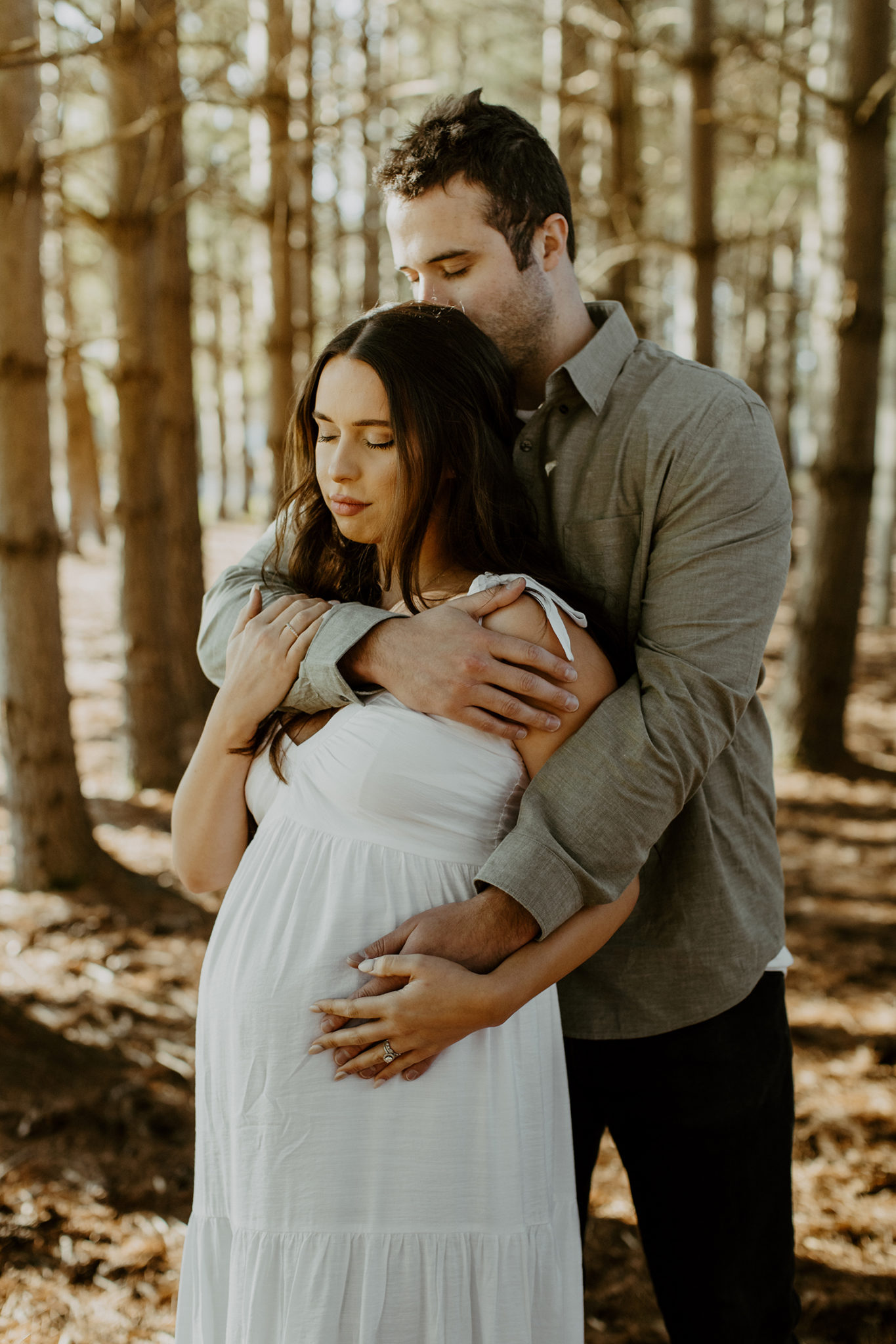 Taylor + Mark Mount St. Francis Maternity Session | New Albany, Indiana ...